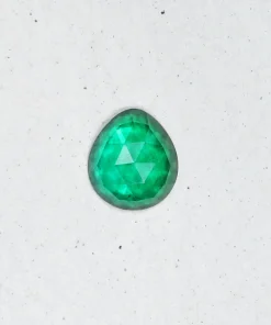 Aphenos Emerald Ring Stone 1