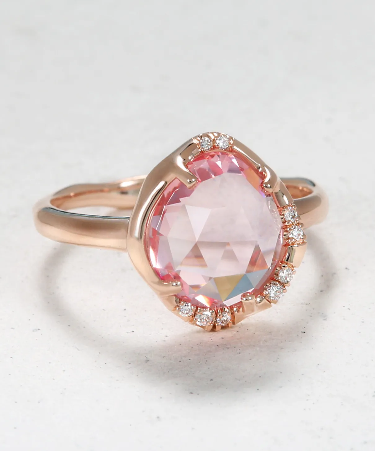Aphenos Peachy Pink Sapphire Ring