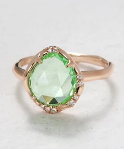Aphenos Teal Sapphire Ring