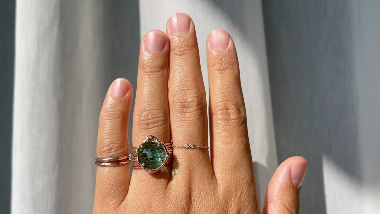 Divergence Ring