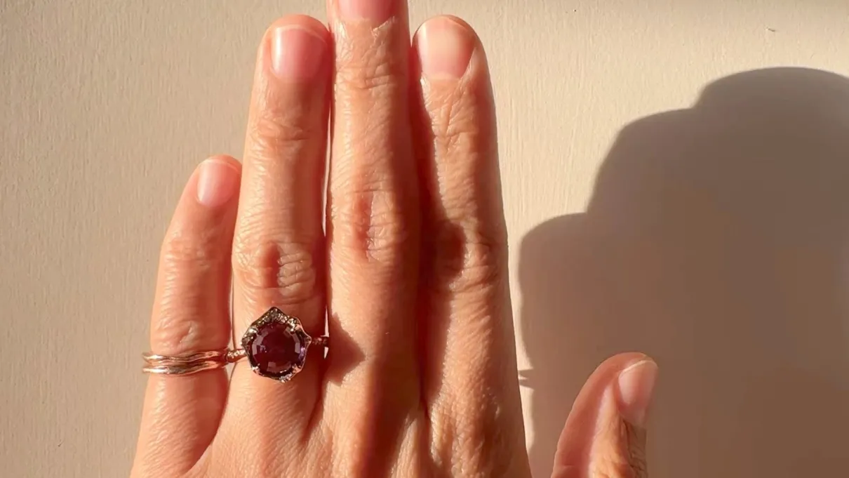 Infinite Love Alexandrite Light Ring