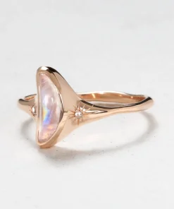 Nana Moon Ring