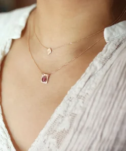 Pear Shape Plate Necklace