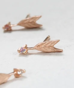 Quilted Arrow Stud
