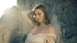 Sapphire Burst Necklace