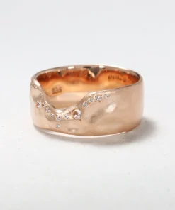 Trailing Diamond Stacking Band